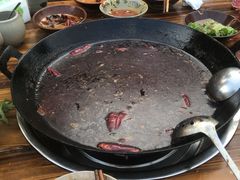 -周幺妹重庆老火锅(银泰城总店)