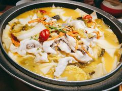 -山城外·非遗酸菜鱼(蜀都万达店)