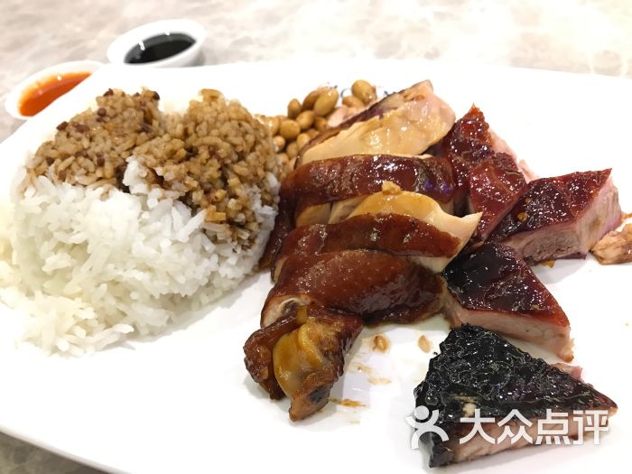 了凡香港油鸡饭(本店)图片 - 第1张