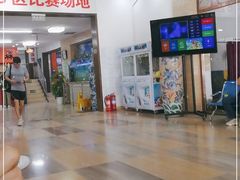 -健龙森俱乐部·游泳·健身·羽毛球综合体育馆