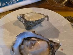 -斯普汇生蚝牛排馆(中骏世界城店)