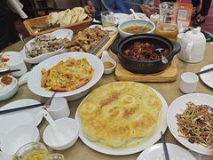 -良友·海鲜青岛菜·海肠捞饭(五四广场店)
