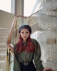 -HAIR HERE造型