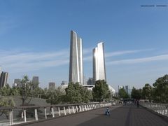 -南京眼步行桥
