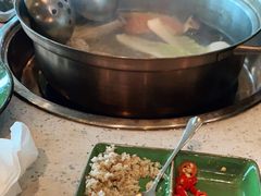 -润园四季椰子鸡火锅(海上世界店)