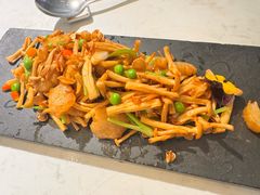 -荟廷·晶萃(静安寺店)