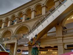 -王府井奥莱临潼小镇(临潼店)