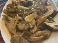 -四姑娘山阿巴郎·藏式花园餐厅