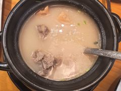 -莲餐厅·湖北菜·潜江小龙虾店(愚园路店)