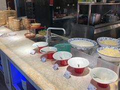 自助调料区-万达文华酒店·美食汇自助餐厅
