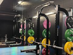 -TOP健身私教工作室(侨香店)