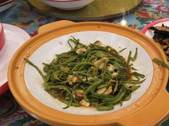 -闯关东东北农家菜(崂山石老人店)