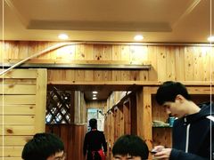 等位区-老东镇啤酒屋海鲜加工·蒸汽海鲜·海鲜烧烤(台东店)