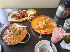 -大头虾越式风味餐厅(光明广场店)