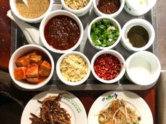 -朝伟清真铜瓢牛肉馆(三十年老·店)