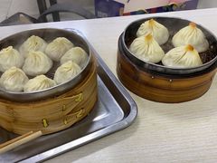 蟹黄汤包-鲁氏汤包王(长白街店)