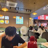 今天的美食探店之旅