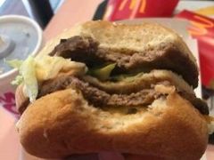 金尊肉酱安格斯厚牛堡套餐-麦当劳(盐城世纪大道得来速店)