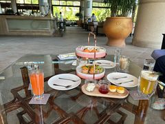 -亚龙湾喜来登·美景台大堂吧