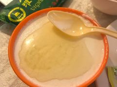 -维吾尔餐厅(宜山路店)