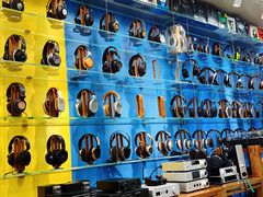 -北京天域联达耳机店(财智国际大厦店)