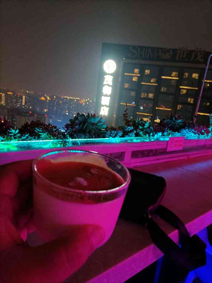 云端小馆hifanshouse(世茂店)-"来成都参加活动,顺带着感受了下成都的