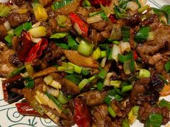 -云海肴·汽锅鸡·云南菜(天山百盛优客店)