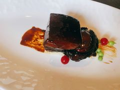 四头鲜鲍鱼红烧肉-福玺荟(外滩罗斯福店)