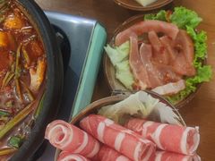 -黔有有贵州酸汤夺夺粉火锅(五味十字店)