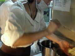 -白玉兰小吃(新村路店)