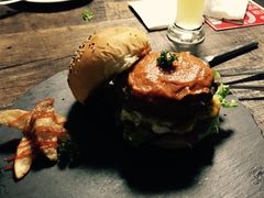 -HIGH FIVE哈福手工汉堡(桂林路店)