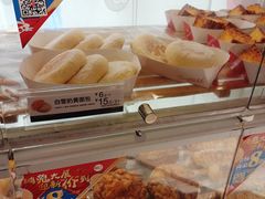 白雪奶黄面包-85度C(广州石牌桥店)