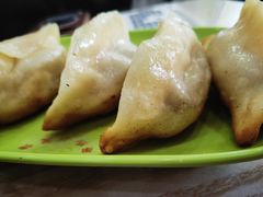 -珊珊小笼馆(仙霞路店)