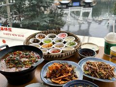 -包整·丝娃娃(一览甲秀楼风景店)