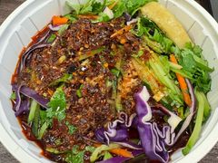 石河子凉皮-耶里夏丽·新疆菜·28年喀什老馆(田林东路店)