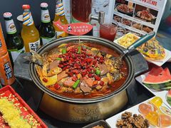 -辣尚瘾·烤鱼·新川菜(牡丹园直营店)