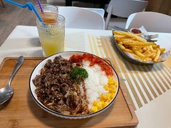 -小时光咖啡馆(北锣鼓巷店)