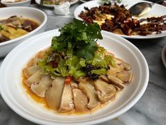 -蔼若春.传承三十年云南菜(金碧公园店)