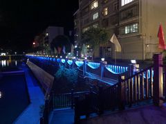 -宏兴烤鱼山庄(宣恩总店)