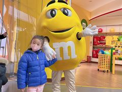 -m豆巧克力世界(上海世茂广场店)