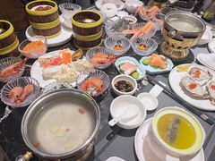 -半岛翡丽海鲜自助餐厅(观风亭店)