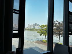 -乐茵敔山湾月子中心(独栋湖景店)