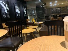 -星巴克(广州动漫星城东区店)