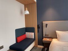 -珠海拱北口岸智选假日酒店