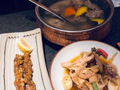 藤椒鸡-丝路金桃·新疆菜(徐汇店)