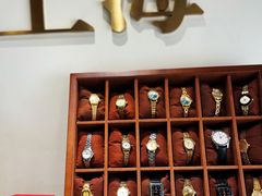-LADY FAFA(巨鹿路陕西南路路口店)