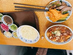 -门框胡同百年卤煮(新街口店)