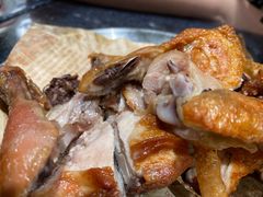 -何妹湿辣牛肉·粤式烧烤砂煲(桂雅路店)