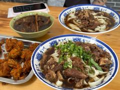 筋头巴脑-清真-戏楼王记牛肉面