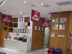 -雅悦齿科(顾村公园店)